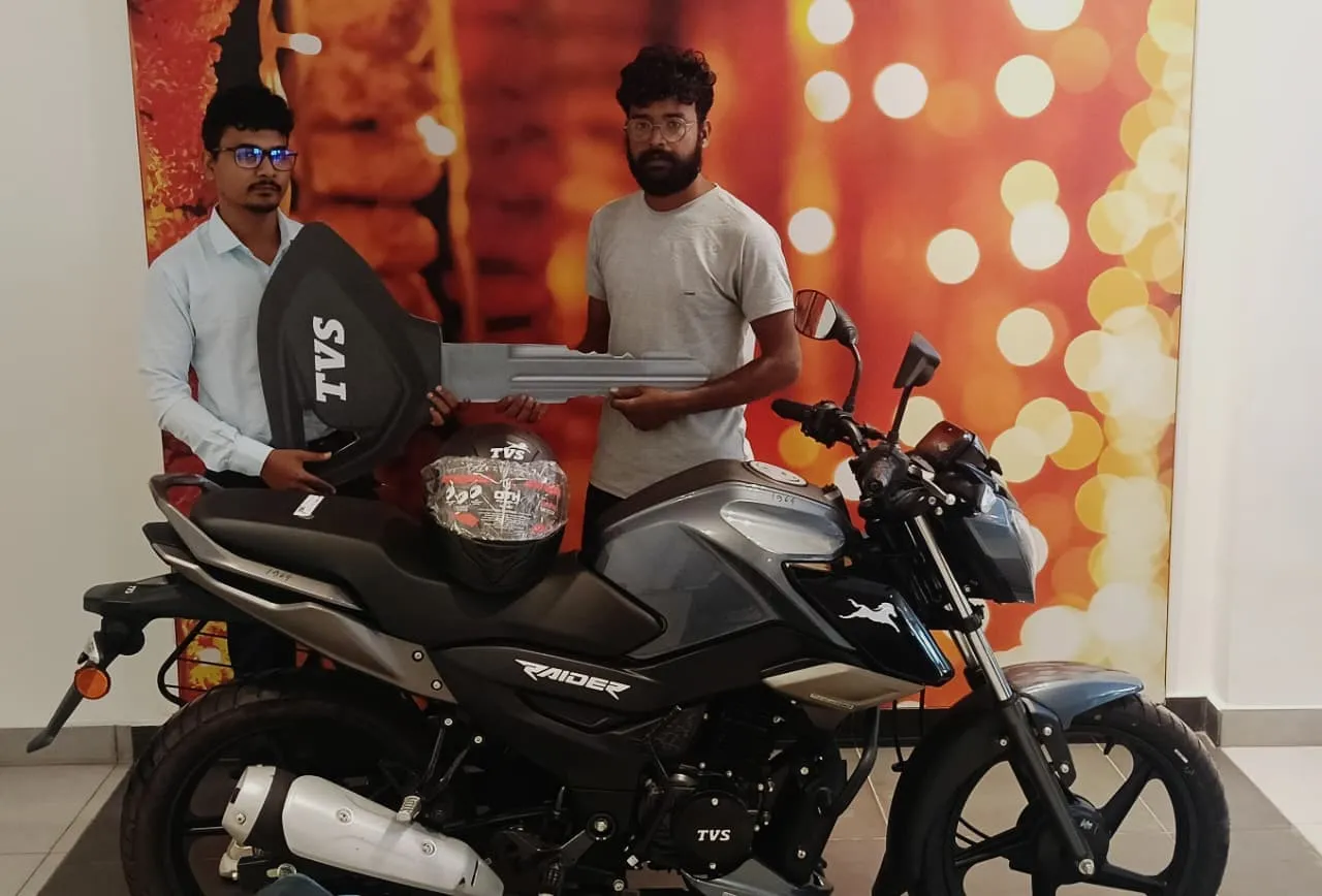 Apache RTR 160 2V Racing Edition